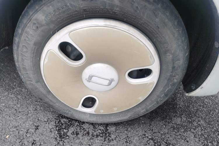 Used Bestune Pony 2025 222km Range Linglong Horse Right Front Wheel Hub