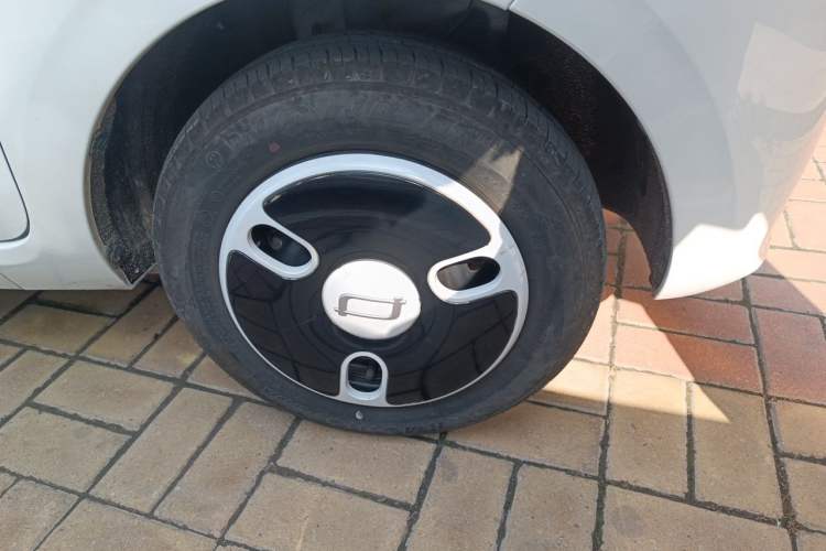 Used Bestune Pony 2025 222km Clever Horse Right Front Wheel Hub