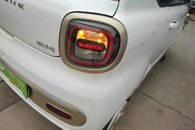 Used Bestune Pony 2025 222km Range Linglong Horse Right Rear Taillight
