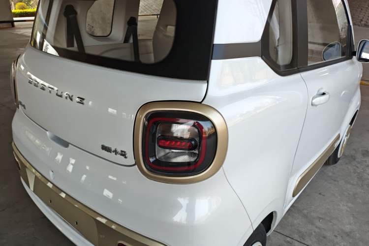 Used Bestune Pony 2025 222km Range Agile Horse Right Rear Taillight