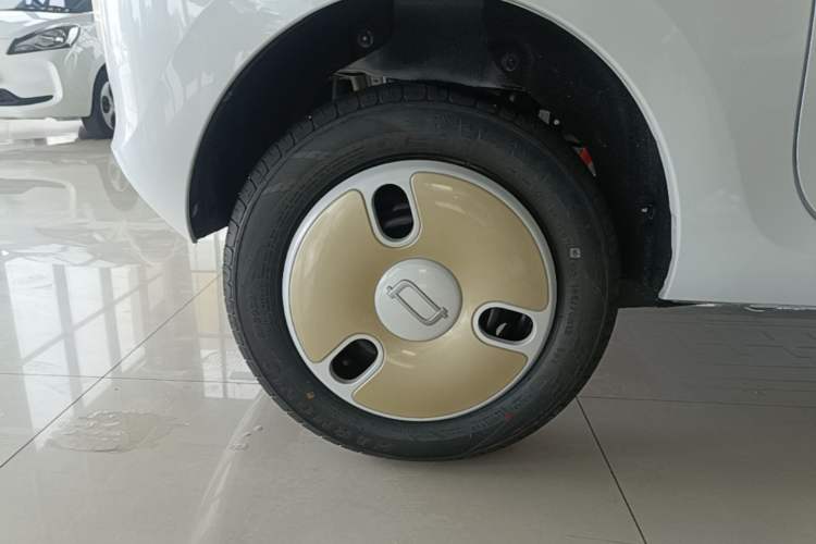 Used Bestune Pony 2025 222km Range Agile Horse Right Rear Wheel Hub