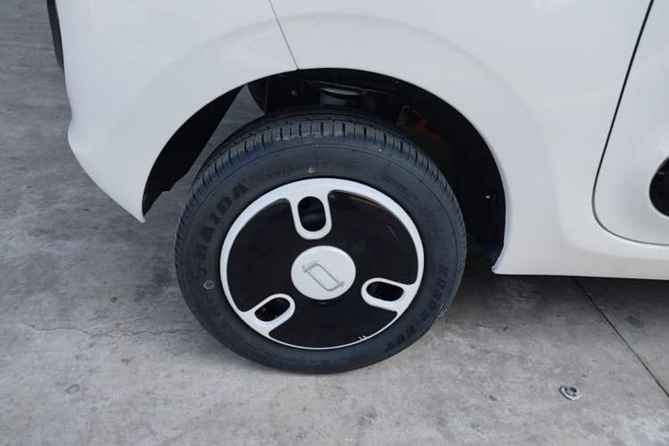 Used Bestune Pony 2025 222km Range Agile Horse Right Rear Wheel Hub
