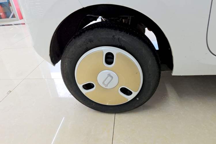 Used Bestune Pony 2025 222km Range Agile Horse Right Rear Wheel Hub