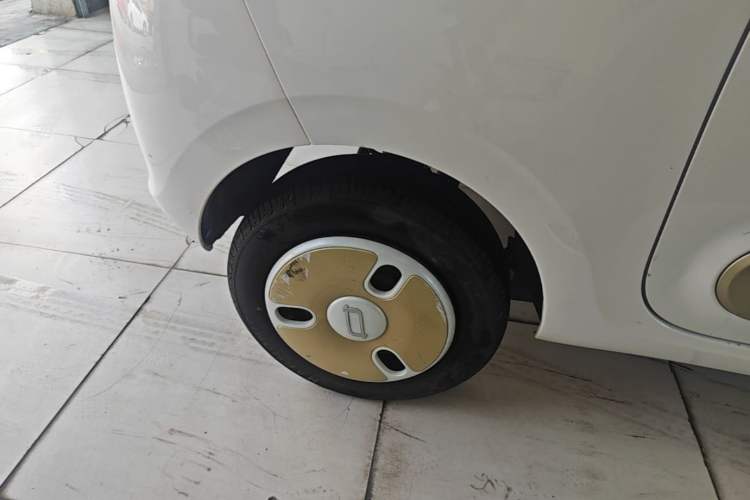 Used Bestune Pony 2025 222km Lightning Horse Right Rear Wheel Hub