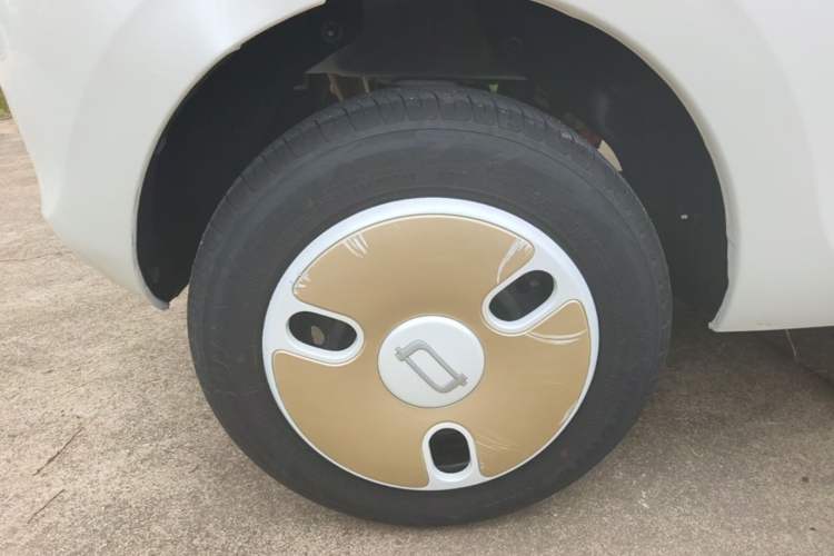 Used Bestune Pony 2025 222km Range Agile Horse Right Rear Wheel Hub