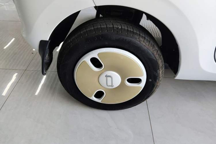 Used Bestune Pony 2025 222km Range Agile Horse Right Rear Wheel Hub