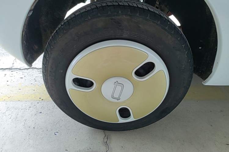 Used Bestune Pony 2025 222km Range Agile Horse Right Rear Wheel Hub