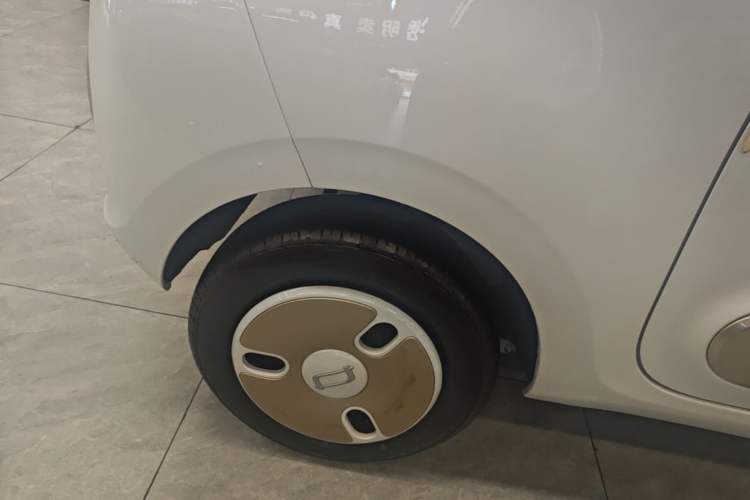 Used Bestune Pony 2025 222km Range Agile Horse Right Rear Wheel Hub