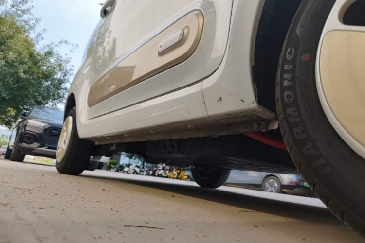 Used Bestune Pony 2025 222km Lightning Horse Right Side Sill