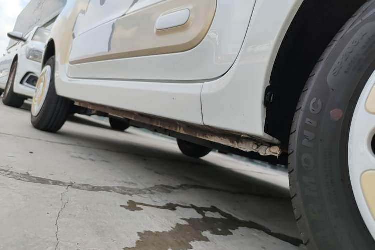 Used Bestune Pony 2025 222km Lightning Horse Right Side Sill