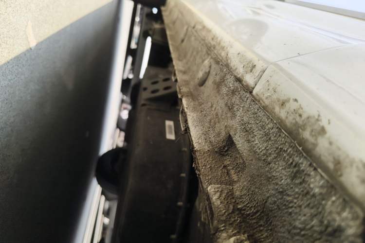 Used Bestune Pony 2025 222km Range Agile Horse Right Side Sill