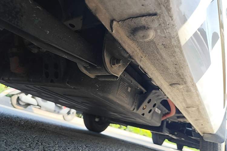 Used Bestune Pony 2025 222km Lightning Horse Right Side Sill