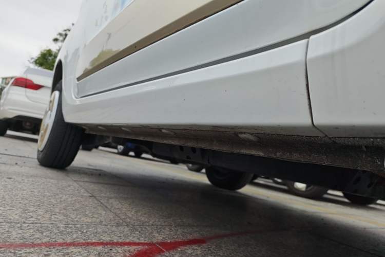 Used Bestune Pony 2025 222km Lightning Horse Right Side Sill