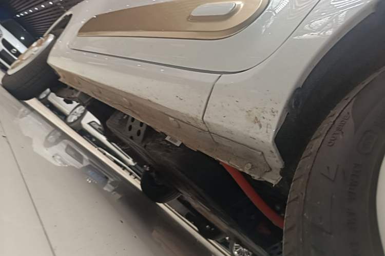 Used Bestune Pony 2025 222km Lightning Horse Right Side Sill