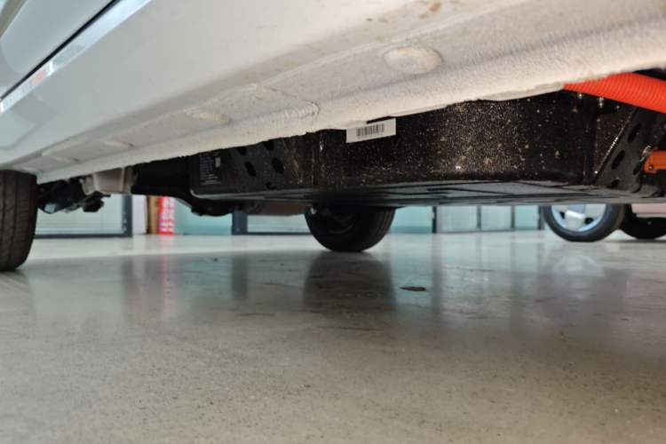 Used Bestune Pony 2025 222km Lightning Horse Right Side Sill