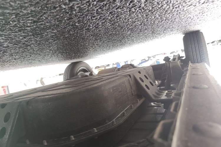 Used Bestune Pony 2025 222km Range Agile Horse Right Side Sill