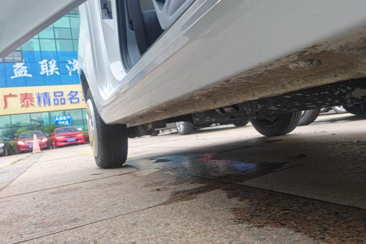 Used Bestune Pony 2025 222km Lightning Horse Right Side Sill