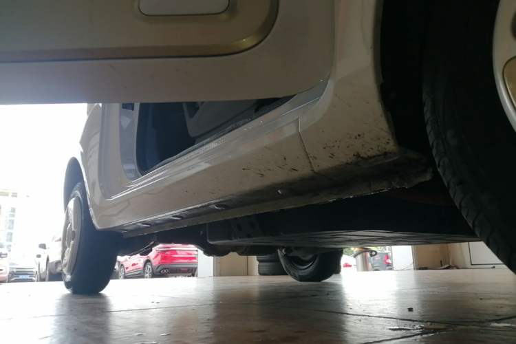 Used Bestune Pony 2025 222km Lightning Horse Right Side Sill