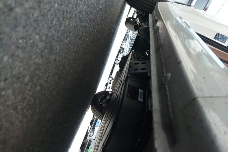 Used Bestune Pony 2025 222km Range Elegant Horse Right Side Sill