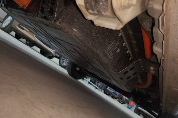 Used Bestune Pony 2025 222km Lightning Horse Right Side Sill