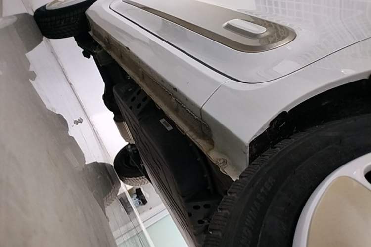 Used Bestune Pony 2025 222km Range Elegant Horse Right Side Sill