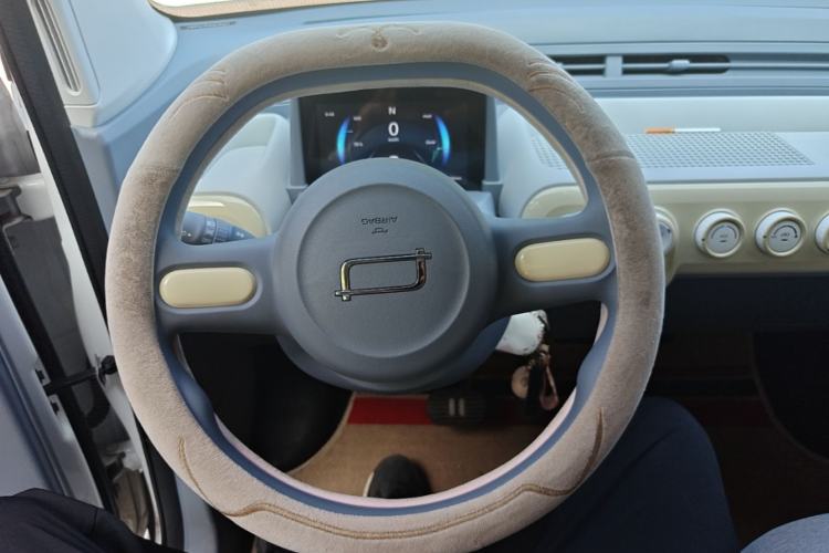 Used Bestune Pony 2025 222km Range Agile Horse Steering Wheel
