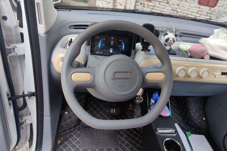Used Bestune Pony 2025 222km Range Agile Horse Steering Wheel