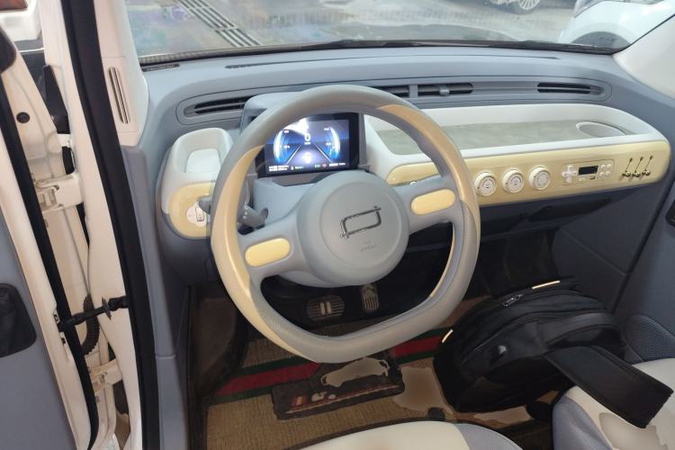 Used Bestune Pony 2025 222km Range Agile Horse Steering Wheel
