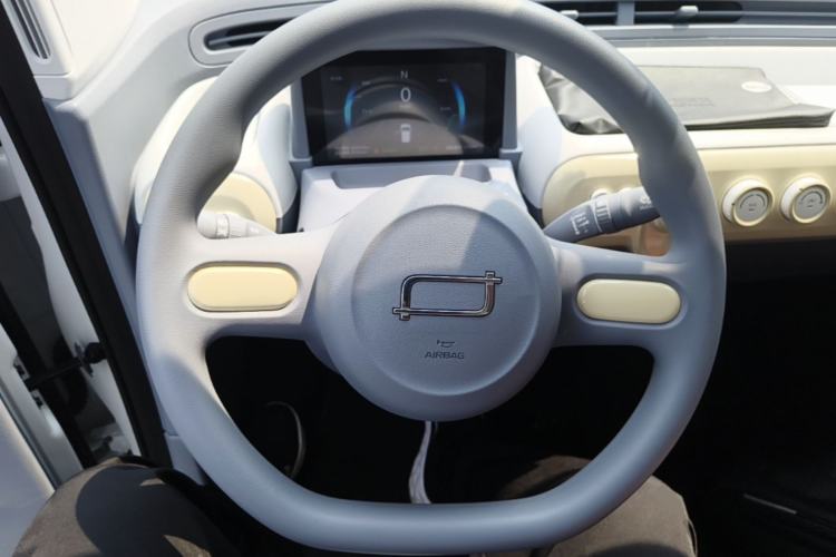 Used Bestune Pony 2025 222km Range Agile Horse Steering Wheel