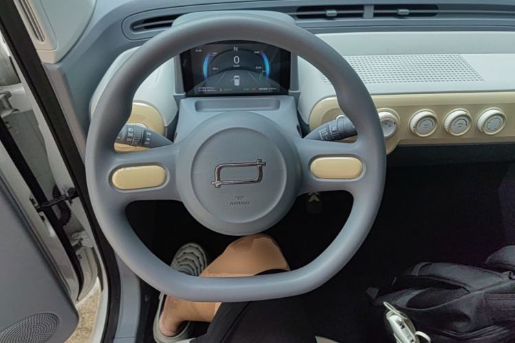 Used Bestune Pony 2025 222km Range Agile Horse Steering Wheel
