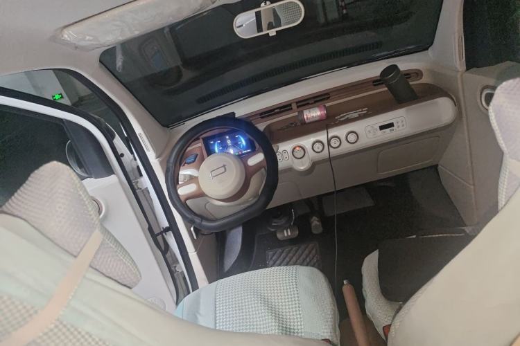 Used Bestune Pony 2025 222km Range Agile Horse Steering Wheel