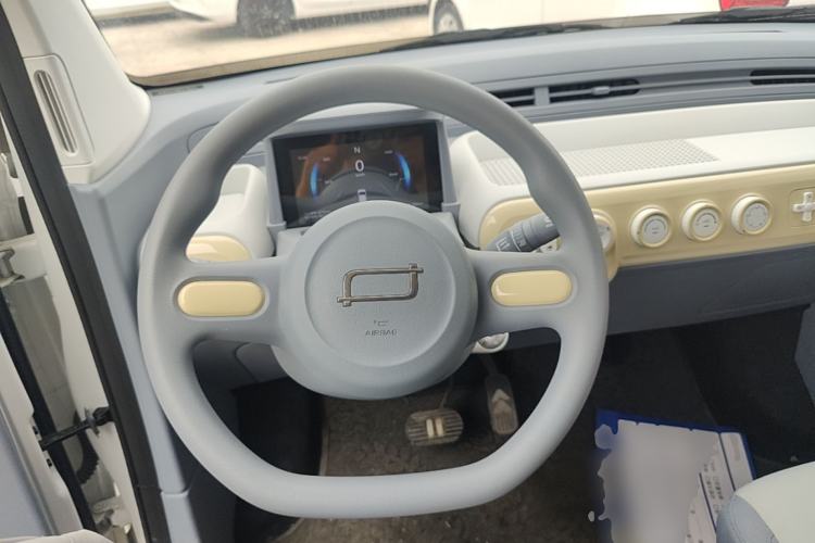 Used Bestune Pony 2025 222km Range Linglong Horse Steering Wheel