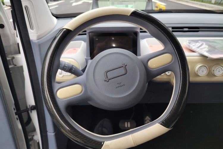Used Bestune Pony 2025 222km Range Agile Horse Steering Wheel