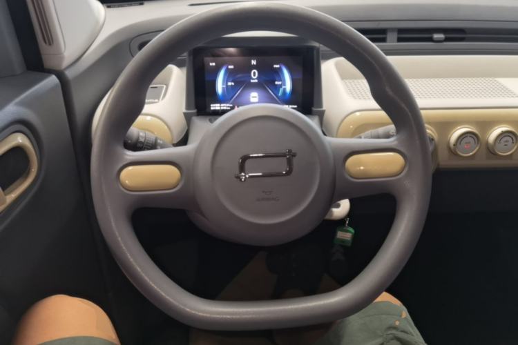 Used Bestune Pony 2025 222km Range Agile Horse Steering Wheel