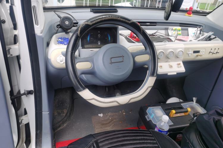 Used Bestune Pony 2025 222km Range Linglong Horse Steering Wheel