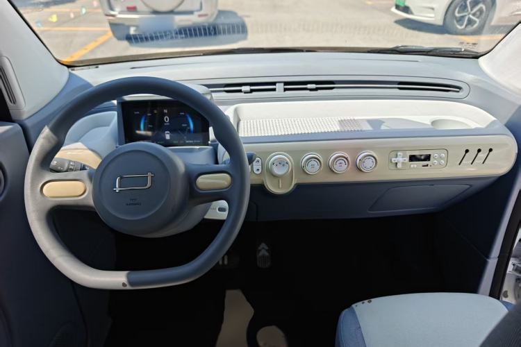 Used Bestune Pony 2025 222km Lightning Horse Steering Wheel