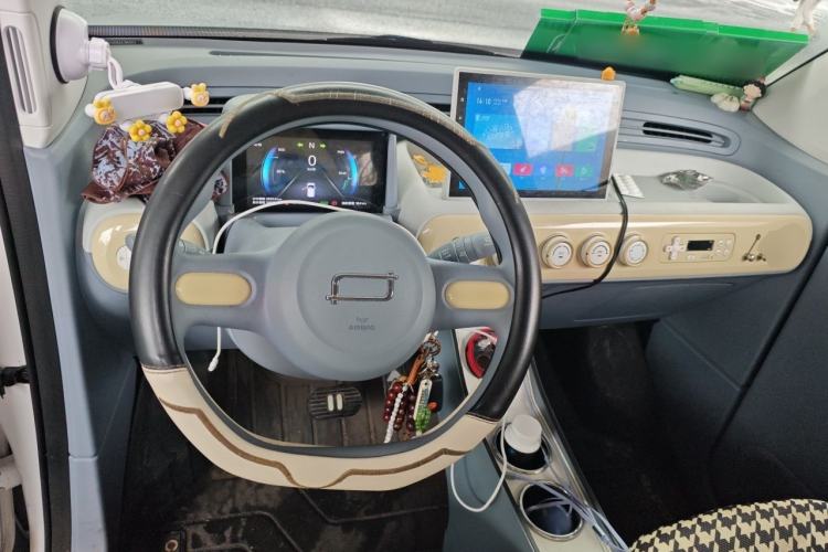 Used Bestune Pony 2025 222km Range Agile Horse Steering Wheel