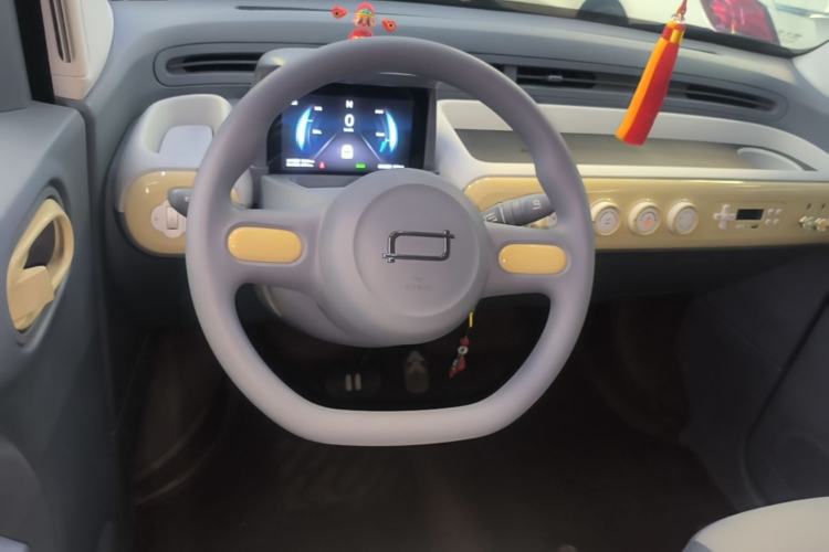 Used Bestune Pony 2025 222km Range Agile Horse Steering Wheel