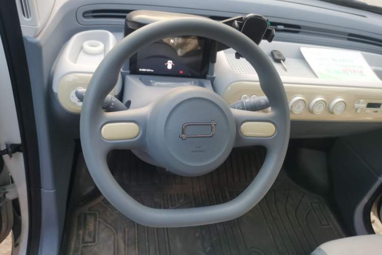 Used Bestune Pony 2025 222km Range Agile Horse Steering Wheel