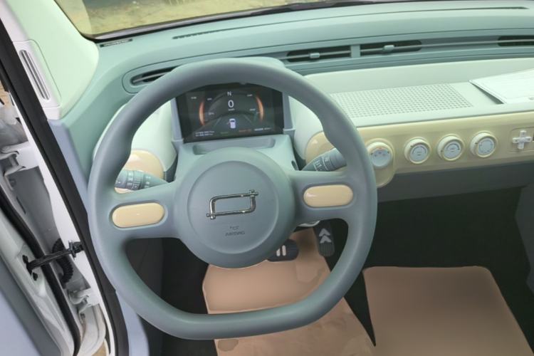 Used Bestune Pony 2025 222km Range Agile Horse Steering Wheel