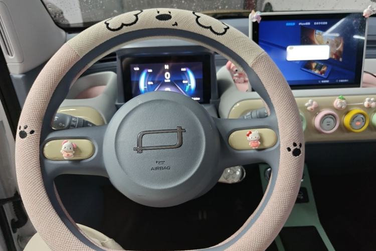 Used Bestune Pony 2025 222km Range Agile Horse Steering Wheel