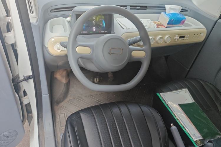 Used Bestune Pony 2025 222km Range Agile Horse Steering Wheel