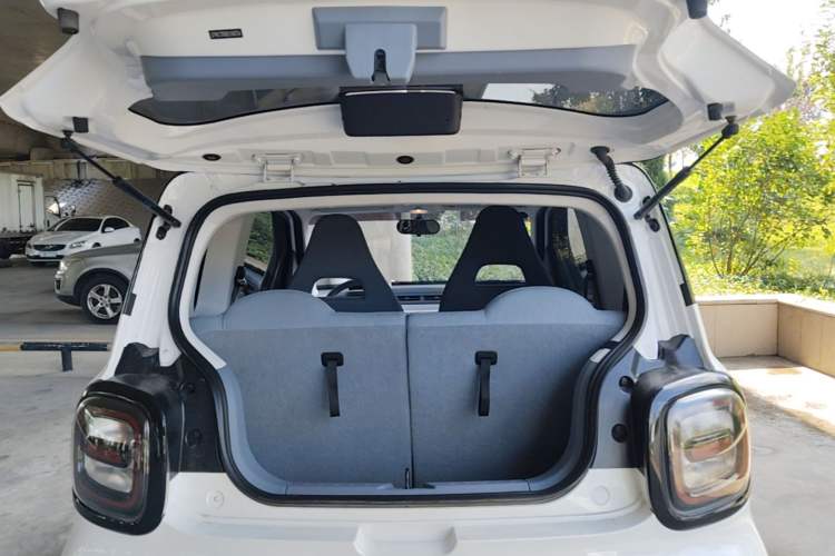 Used Bestune Pony 2025 222km Range Agile Horse Trunk