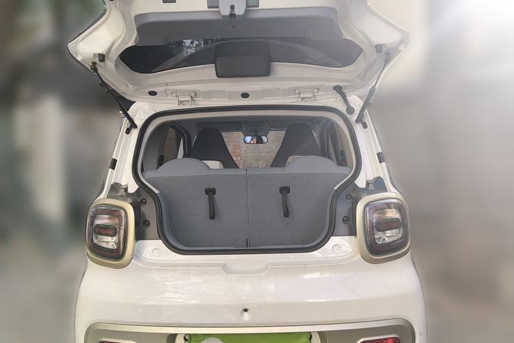Used Bestune Pony 2025 222km Range Agile Horse Trunk