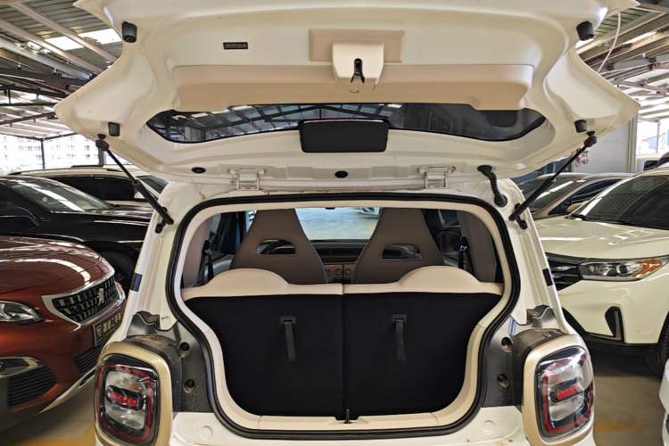 Used Bestune Pony 2025 222km Lightning Horse Trunk