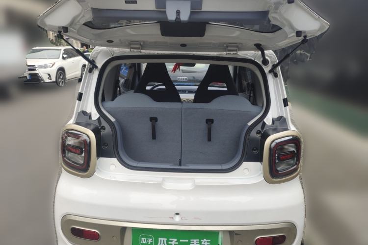 Used Bestune Pony 2025 222km Range Agile Horse Trunk