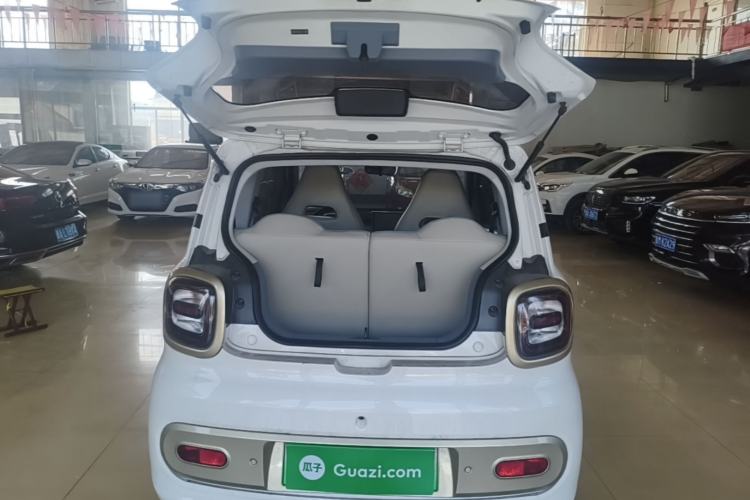 Used Bestune Pony 2025 222km Range Agile Horse Trunk