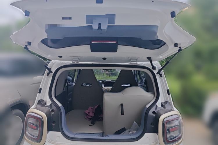 Used Bestune Pony 2025 222km Range Agile Horse Trunk
