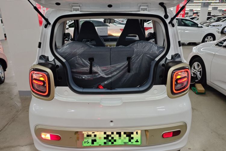 Used Bestune Pony 2025 222km Lightning Horse Trunk