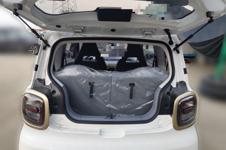 Used Bestune Pony 2025 222km Range Agile Horse Trunk